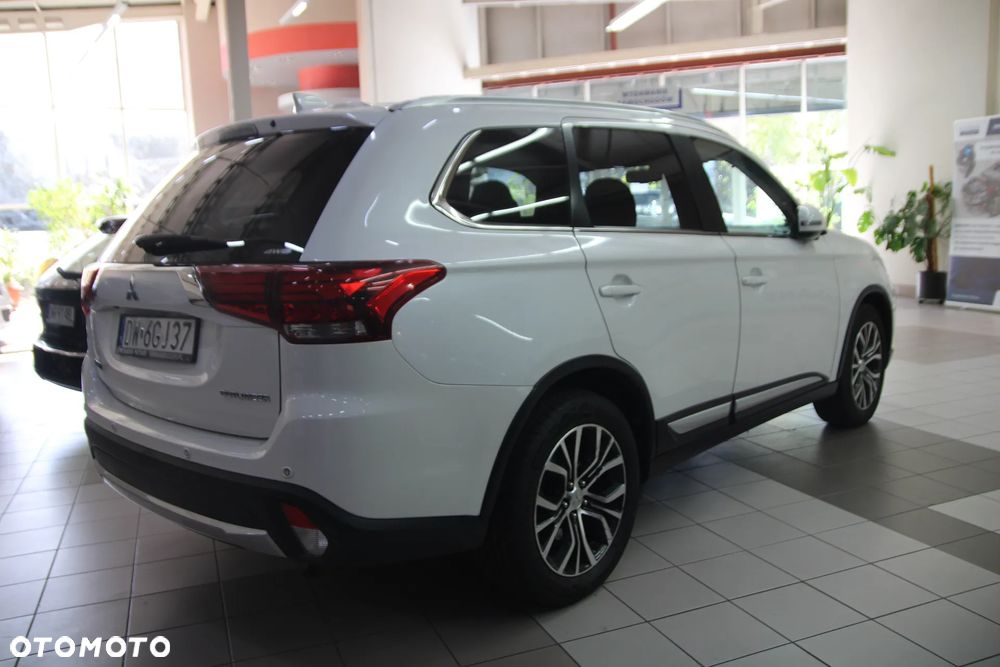 Mitsubishi Outlander 2.0 Intense 4WD CVT - 4