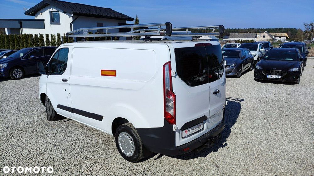 Ford Transit Custom - 13