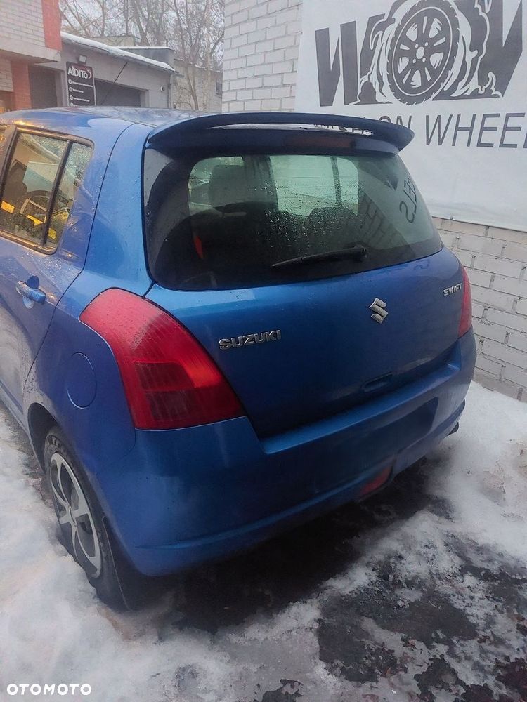 Suzuki Swift 1.5 Comfort - 4