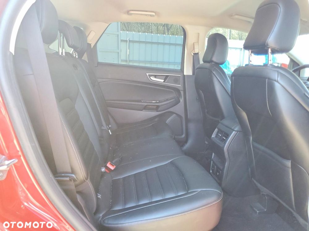 Ford Edge - 10