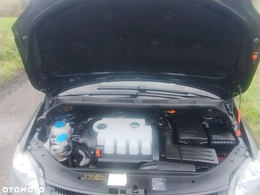 Volkswagen Golf Plus - 23