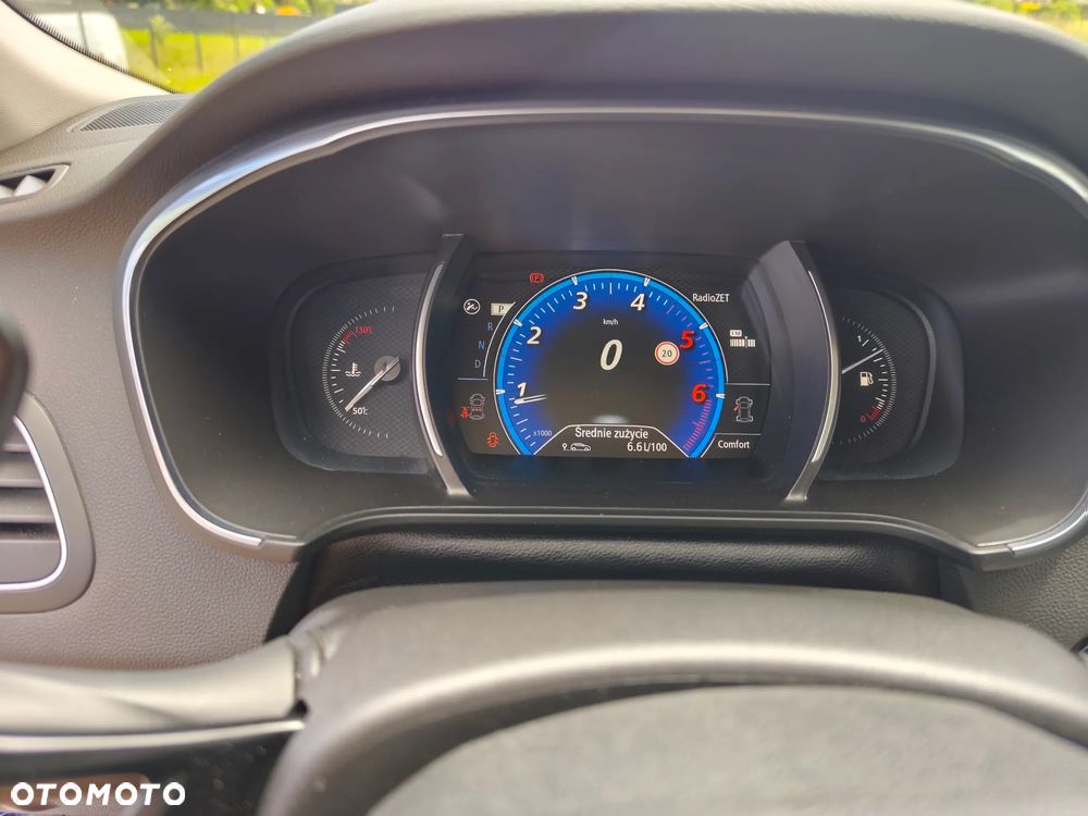 Renault Megane 1.6 dCi GT EDC - 22