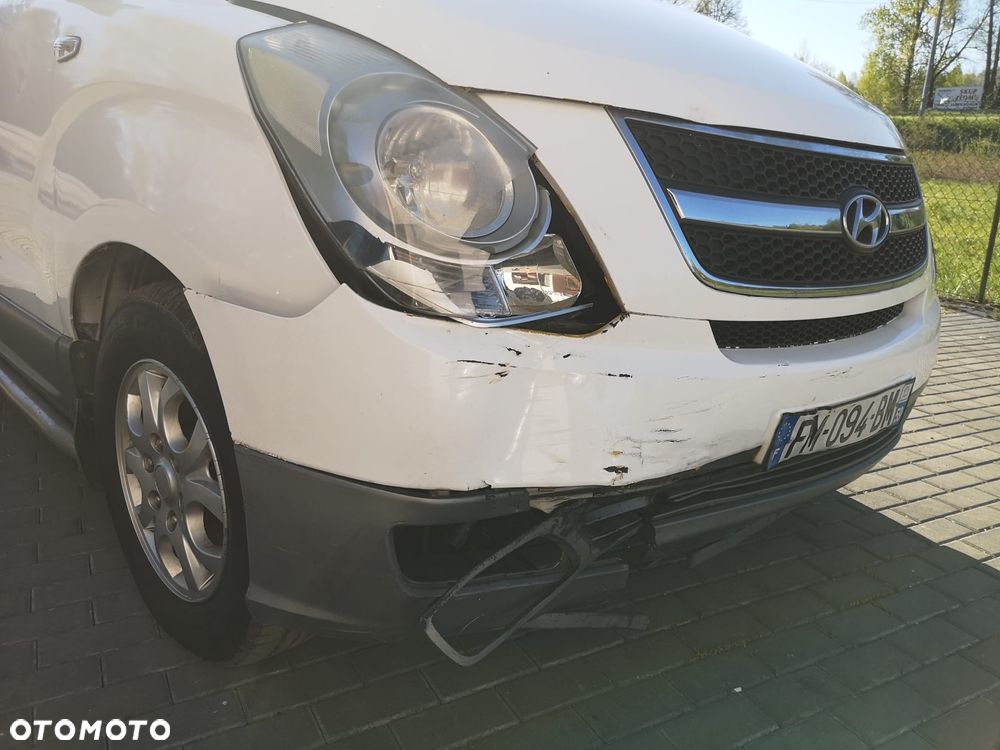 Hyundai H-1 2.5 CRDi Premium - 19