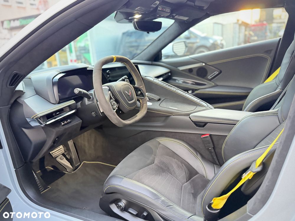 Chevrolet Corvette Stingray 3LT 6.2 V8 Automatik - 18