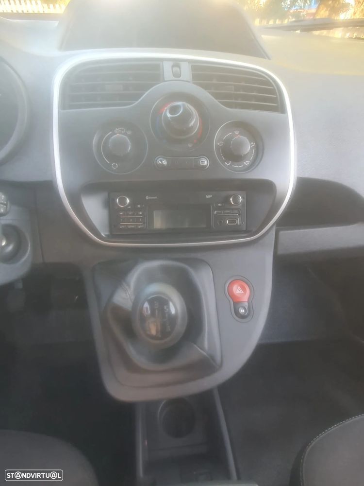Renault Kandoo 1.5 dCi - 9