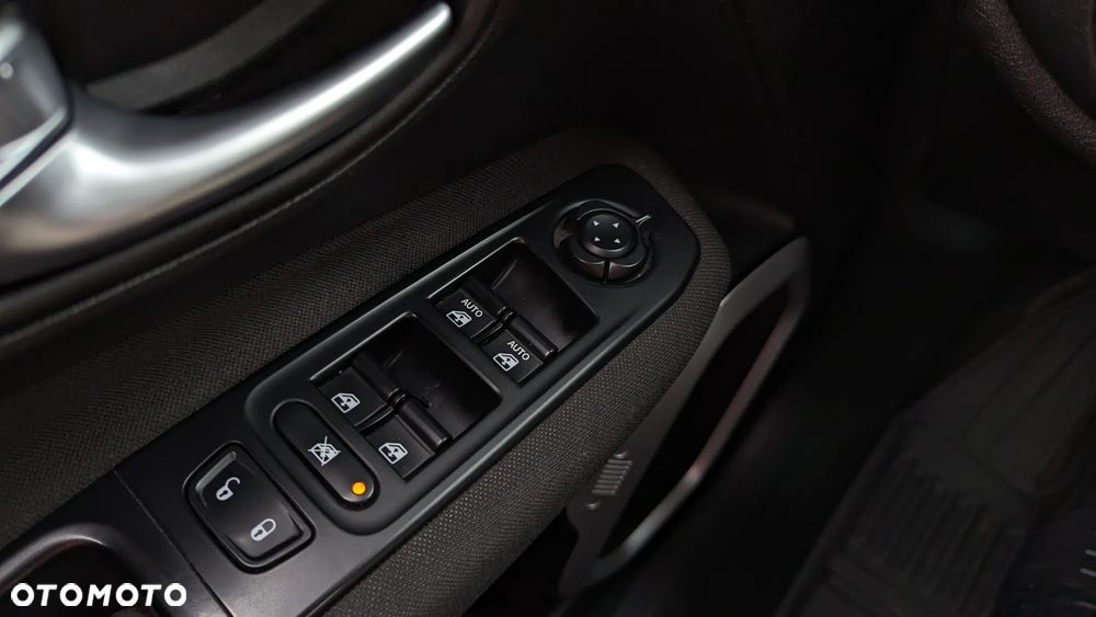 Jeep Renegade 1.6 E-TorQ Sport FWD - 17