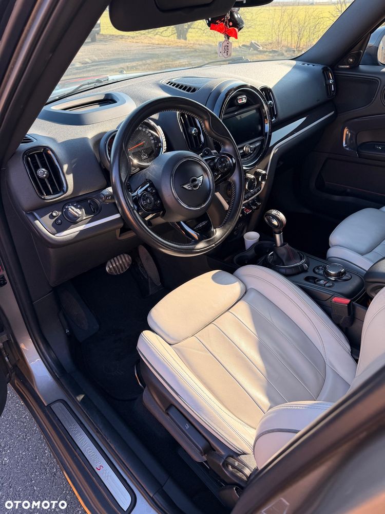 MINI Countryman - 22