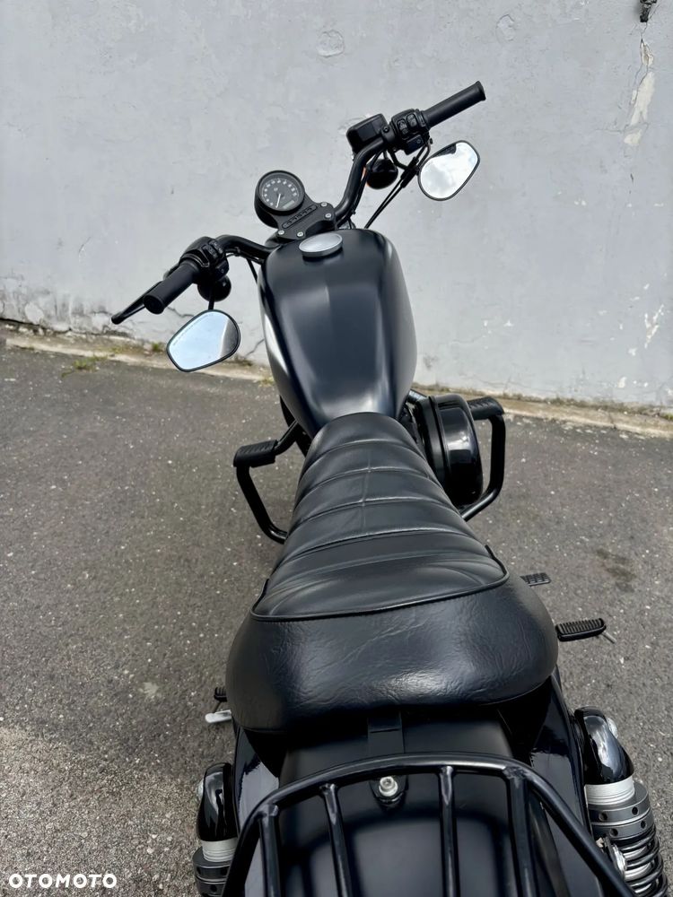 Harley-Davidson Sportster Iron 883 - 7