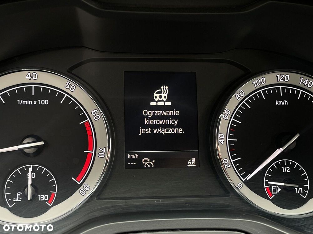 Skoda Karoq 1.5 TSI ACT Style - 30