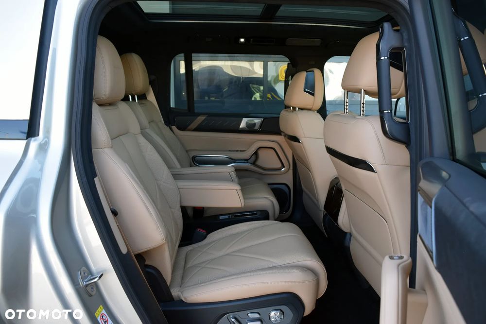 BYD Leopard 8 - 21