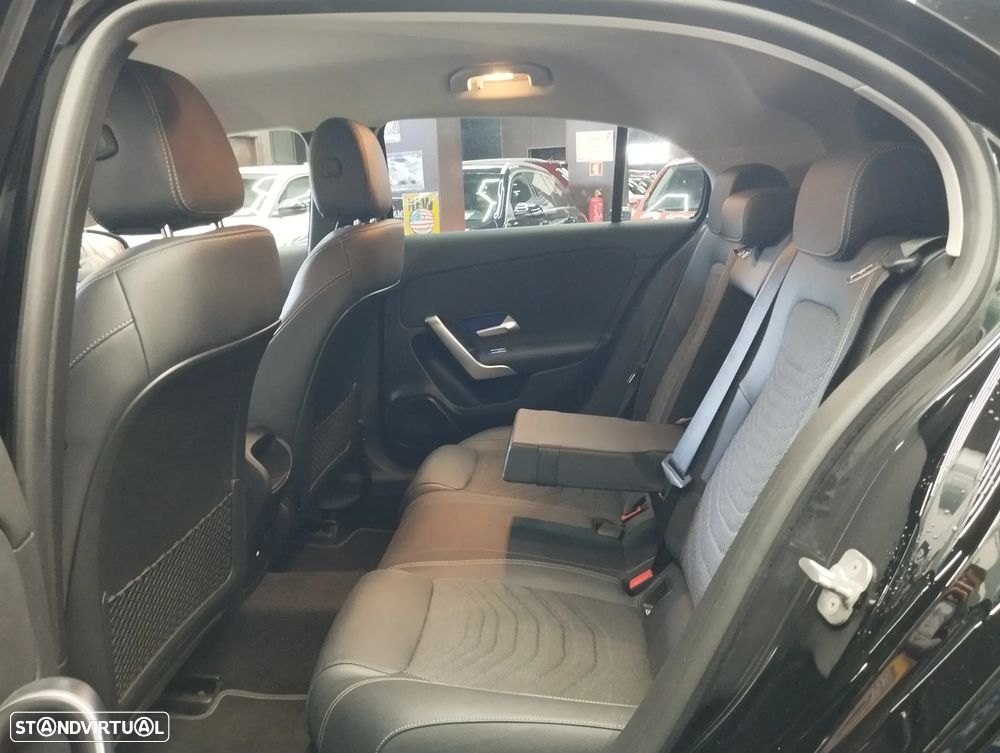 Mercedes-Benz A 200 Style Plus Aut. - 15