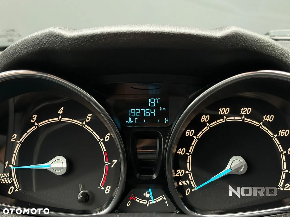 Ford Fiesta 1.0 EcoBoost Titanium - 22