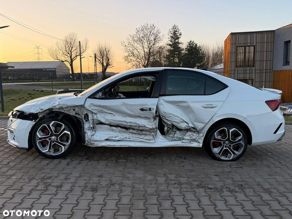Skoda Octavia 2.0 TSI RS DSG - 6