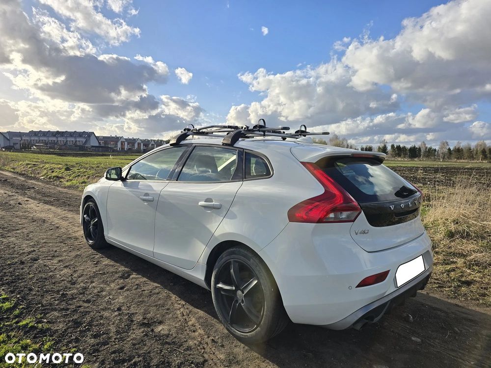 Volvo V40 T4 Kinetic - 9
