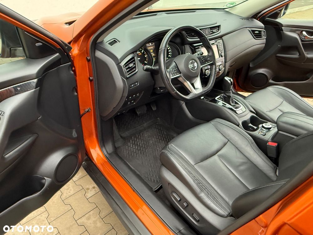 Nissan X-Trail 2.0 dCi Tekna 4WD Xtronic 7os - 8