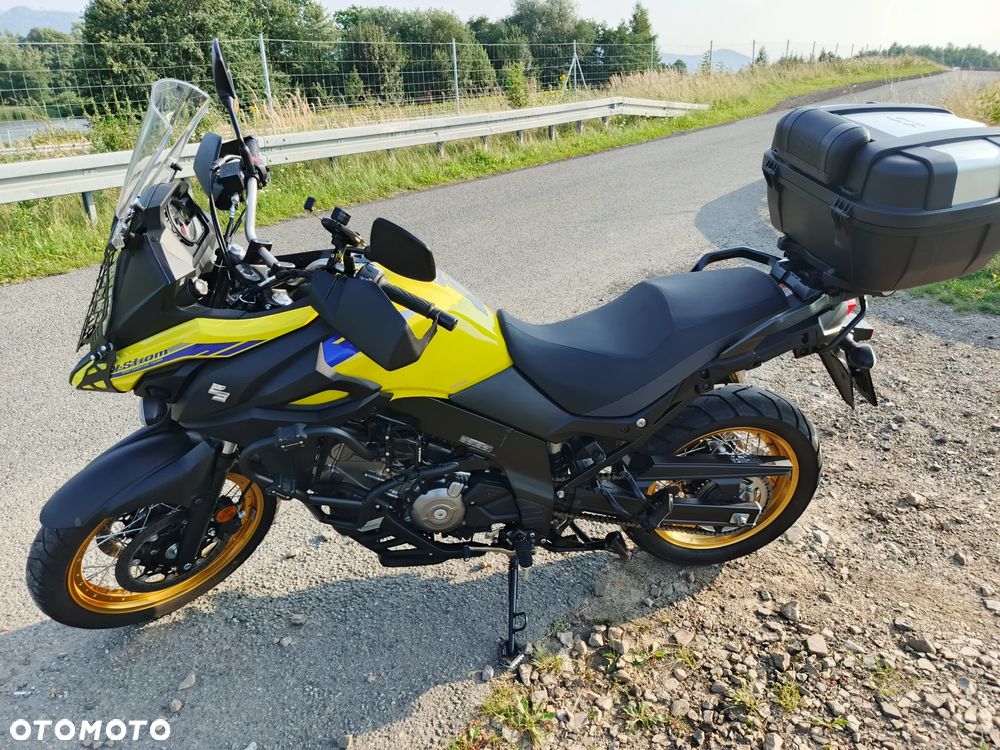 Suzuki DL - 17