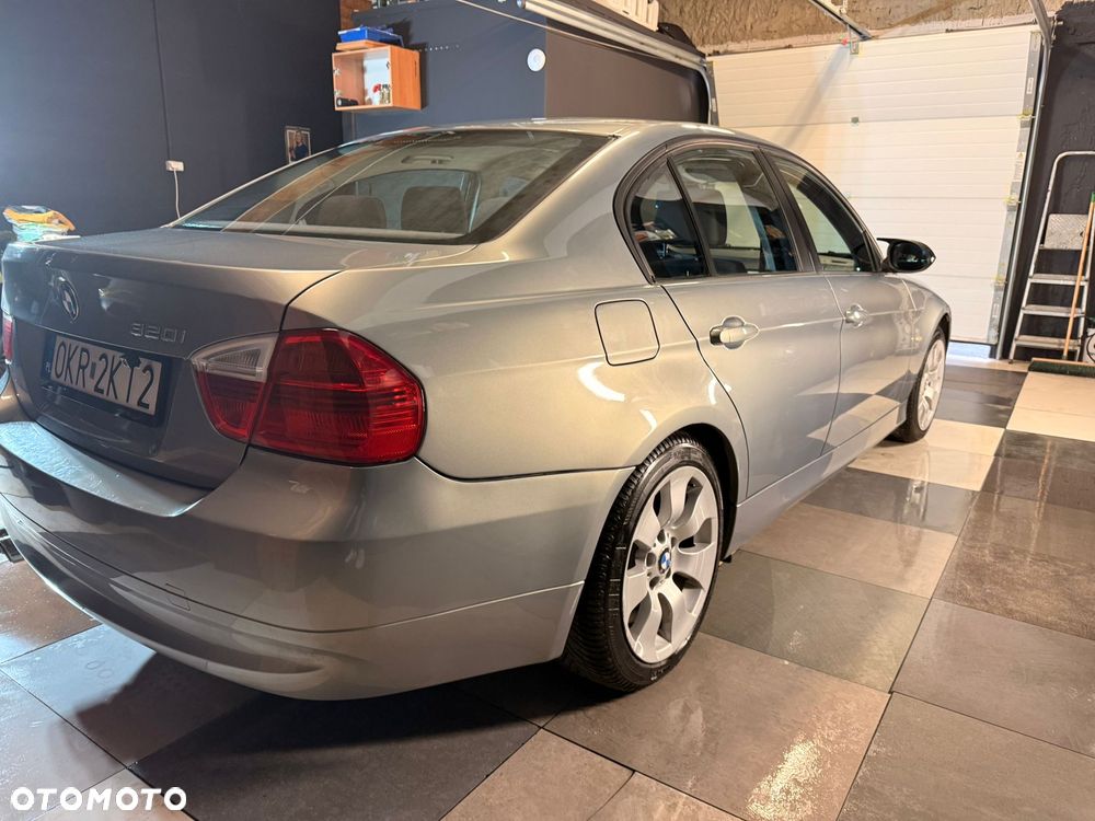 BMW Seria 3 - 4