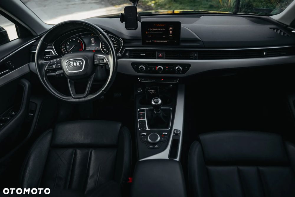 Audi A4 Limousine 2.0 TFSI ultra - 25