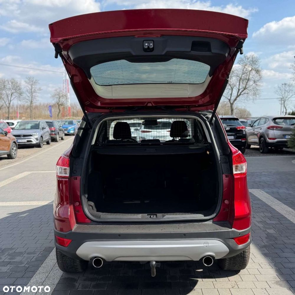 Ford Kuga 1.5 EcoBoost 2x4 Titanium - 12