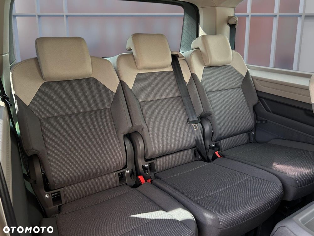 Volkswagen Multivan 2.0 TDI L2 Family DSG - 19