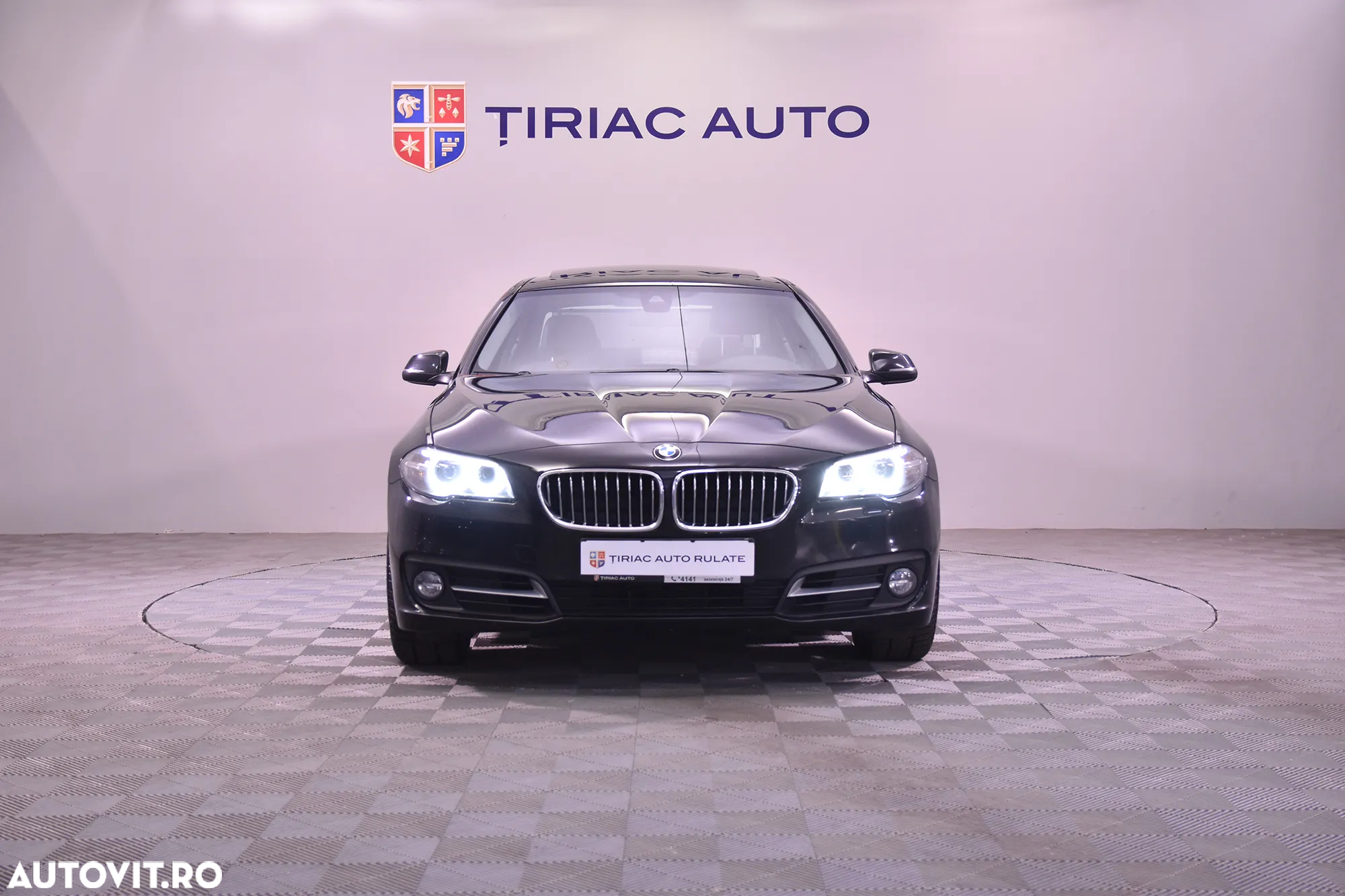 BMW Seria 5 520d xDrive - 8