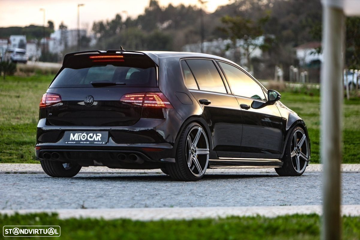 VW Golf 2.0 TSi R - 12