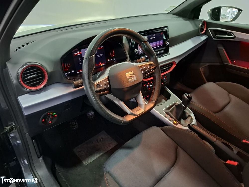 SEAT Arona 1.0 TSI FR - 12