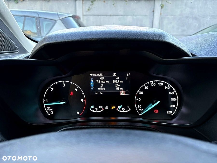 Ford Tourneo Connect Grand - 32