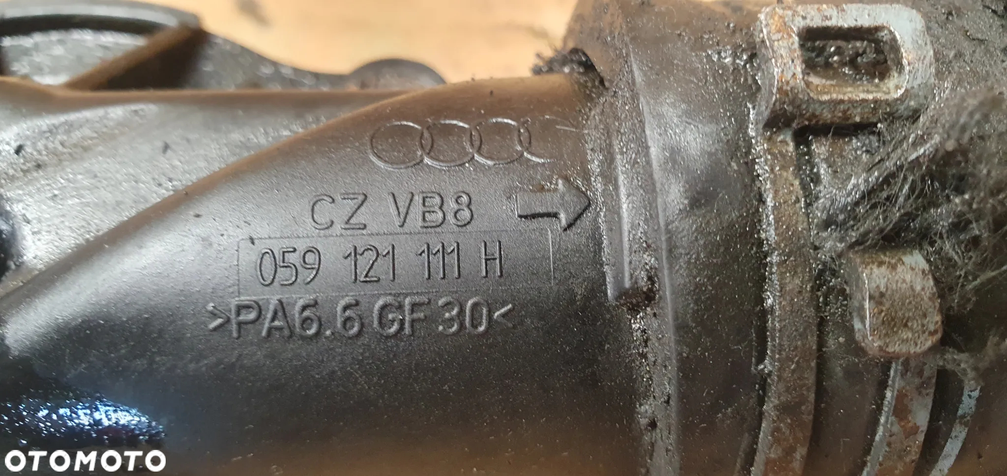Króciec wąż wody płynu Audi A6 C6 2.7 TDI 059121111H - 7