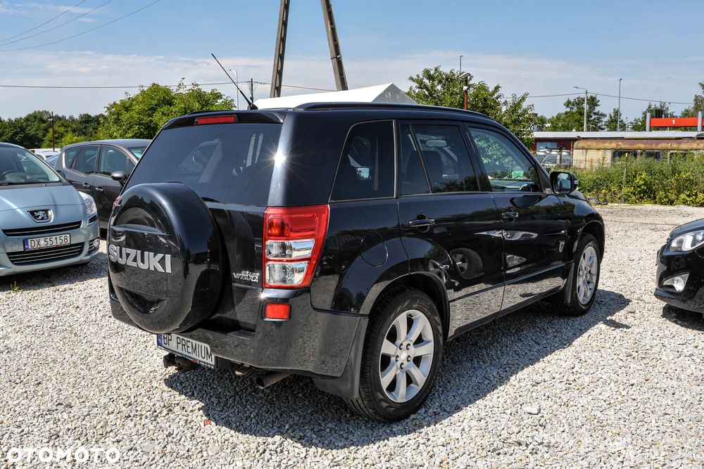 Suzuki Grand Vitara - 3