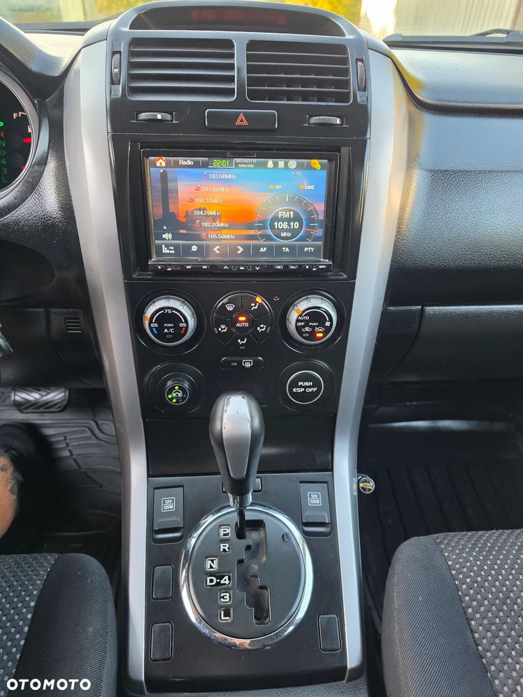 Suzuki Grand Vitara 2.7 V6 - 5