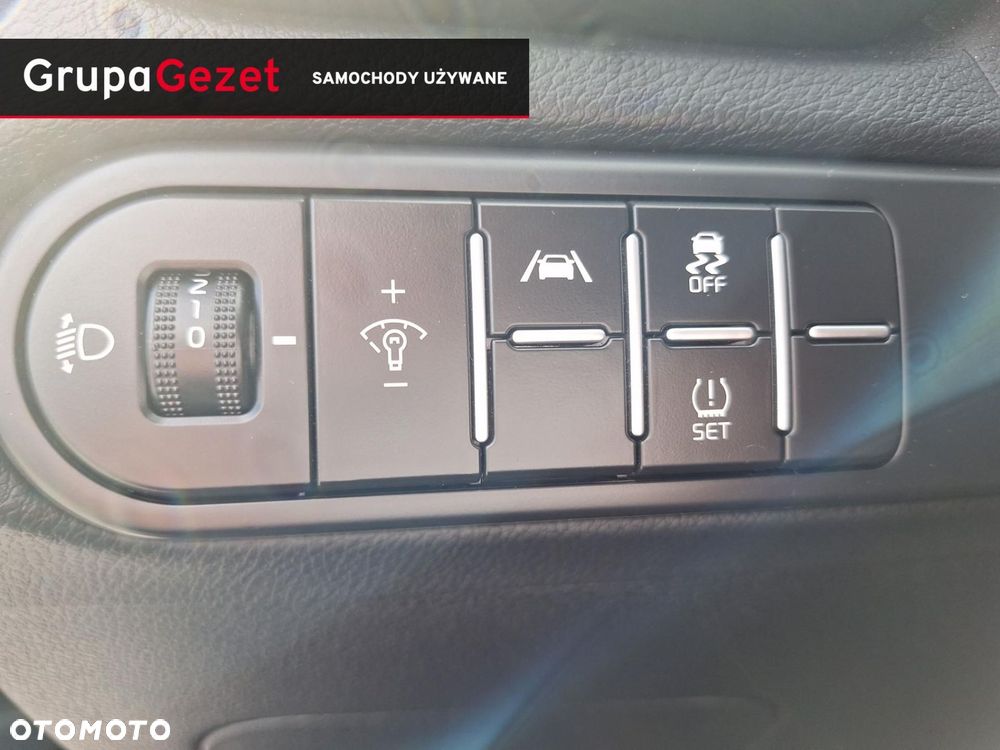 Kia XCeed 1.5 T-GDI M - 20