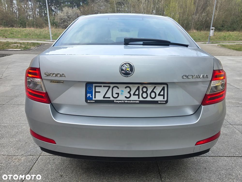 Skoda Octavia 1.4 TSI Edition - 5