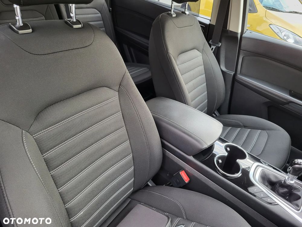 Ford Galaxy 2.0 TDCi 4WD Trend - 16