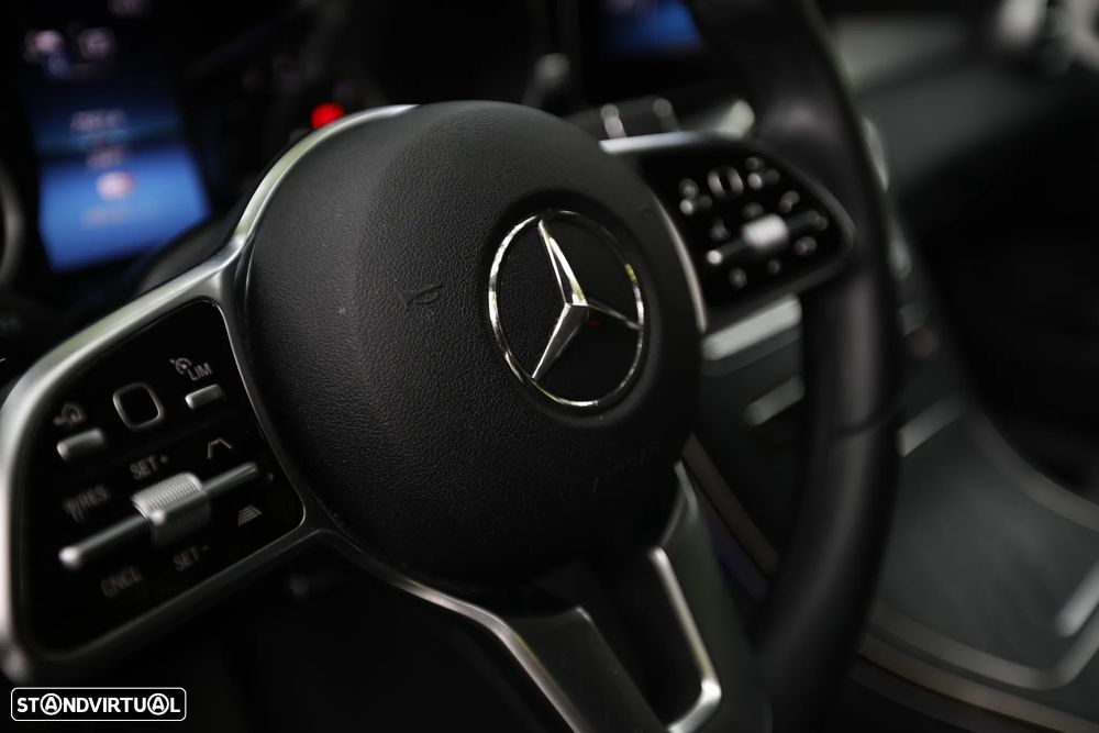 Mercedes-Benz C 300 e T 9G-TRONIC Avantgarde - 13