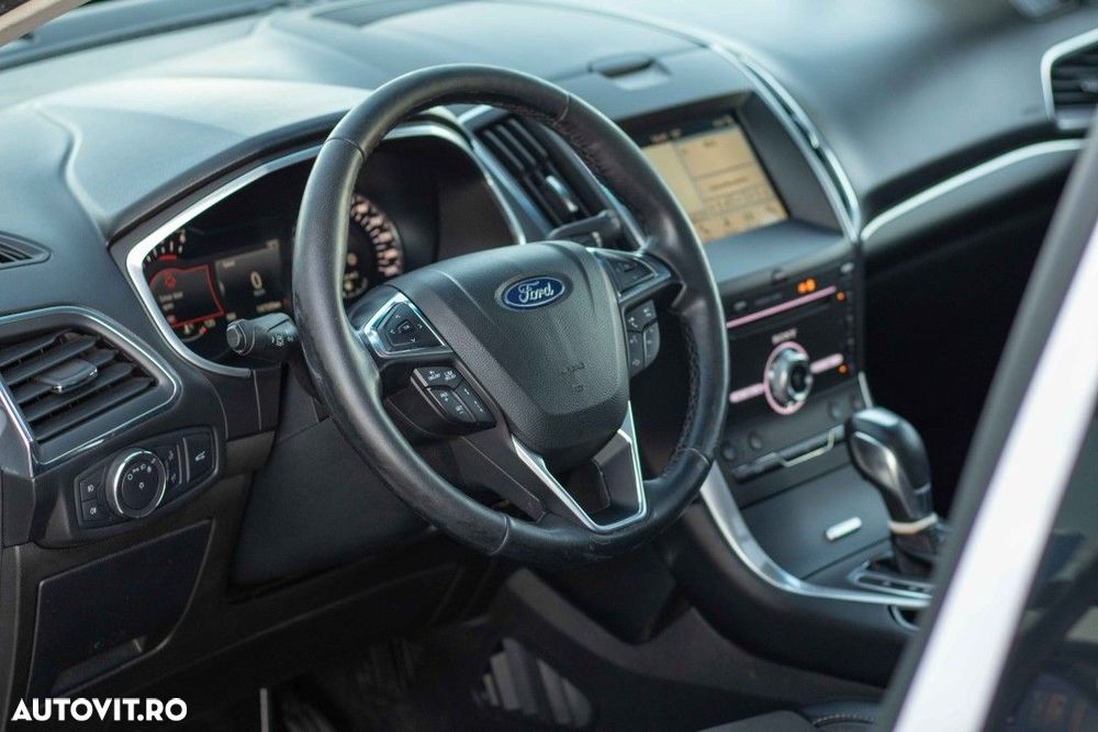 Ford Edge 2.0 TDCi Powershift Sport - 16