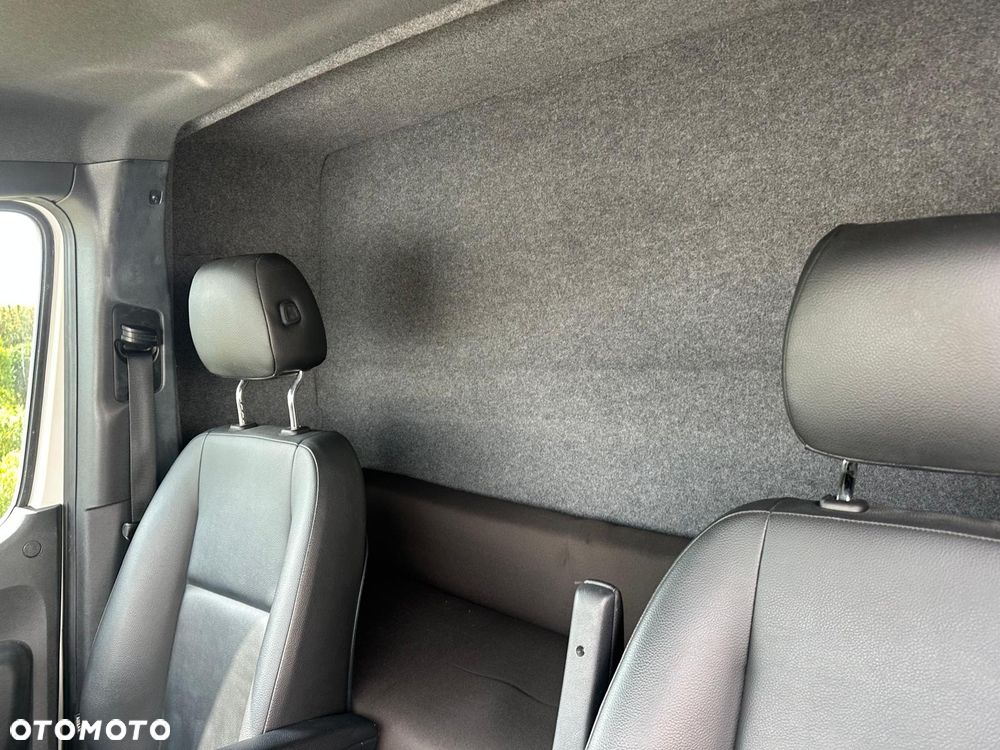 Mercedes-Benz SPRINTER - 25