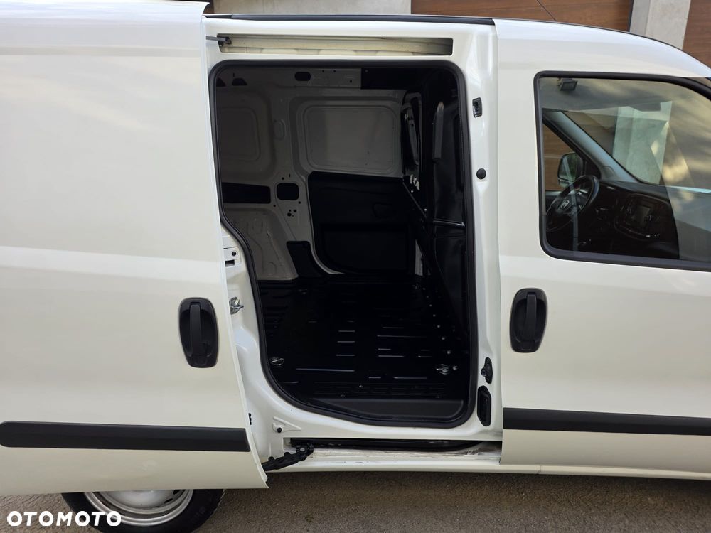 Fiat DOBLO - 13