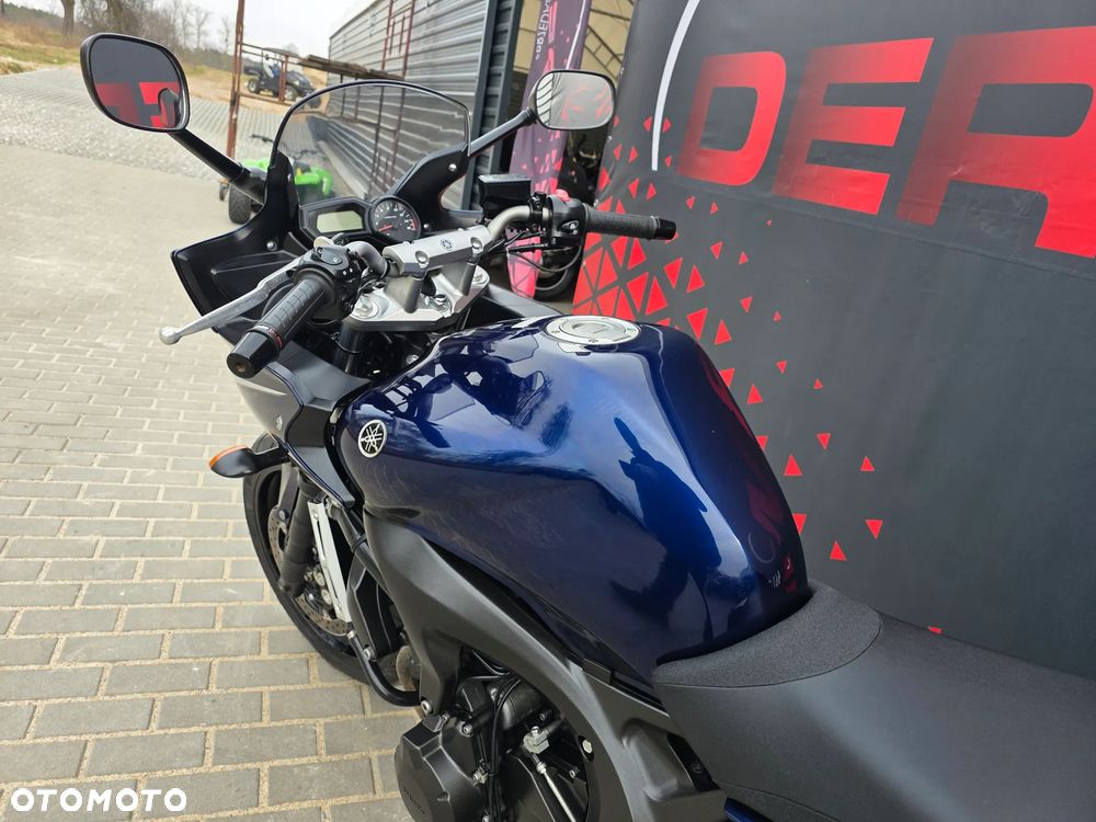 Yamaha FZ6 - 22