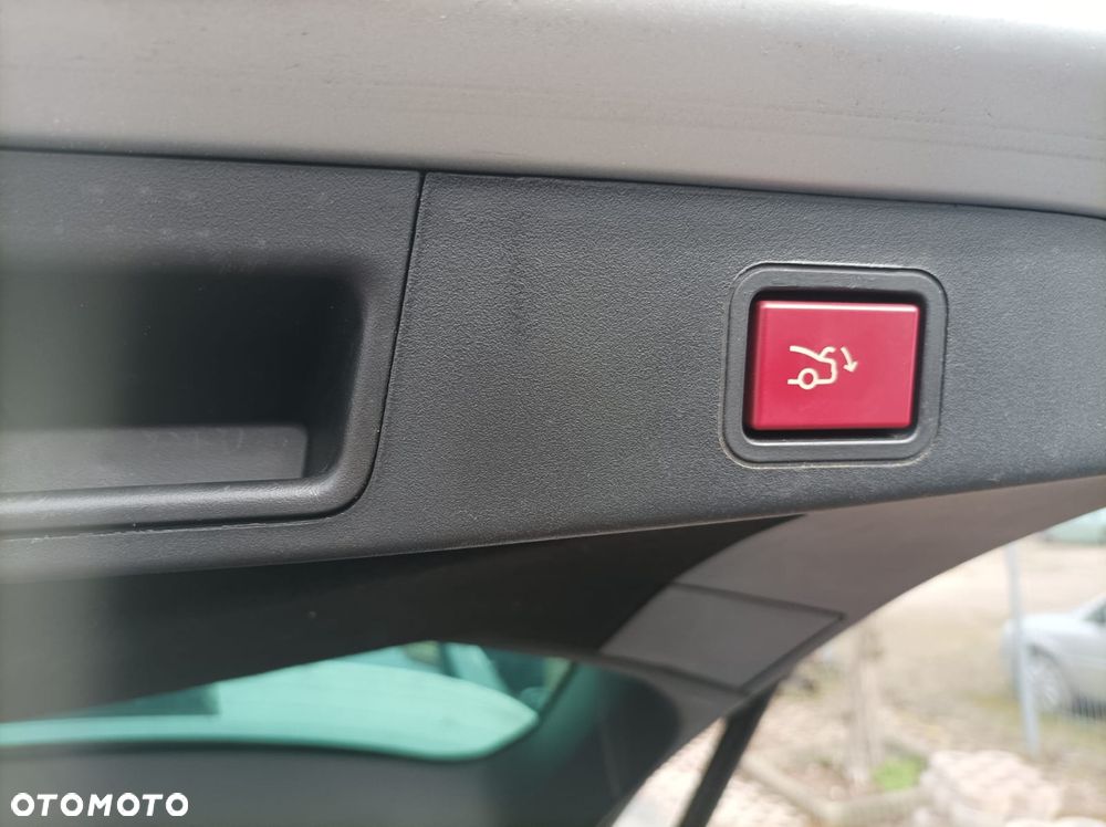 Peugeot 508 BlueHDi 180 EAT6 Stop&Start Allure - 21