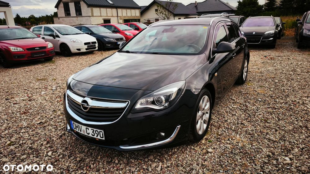 Opel Insignia - 1