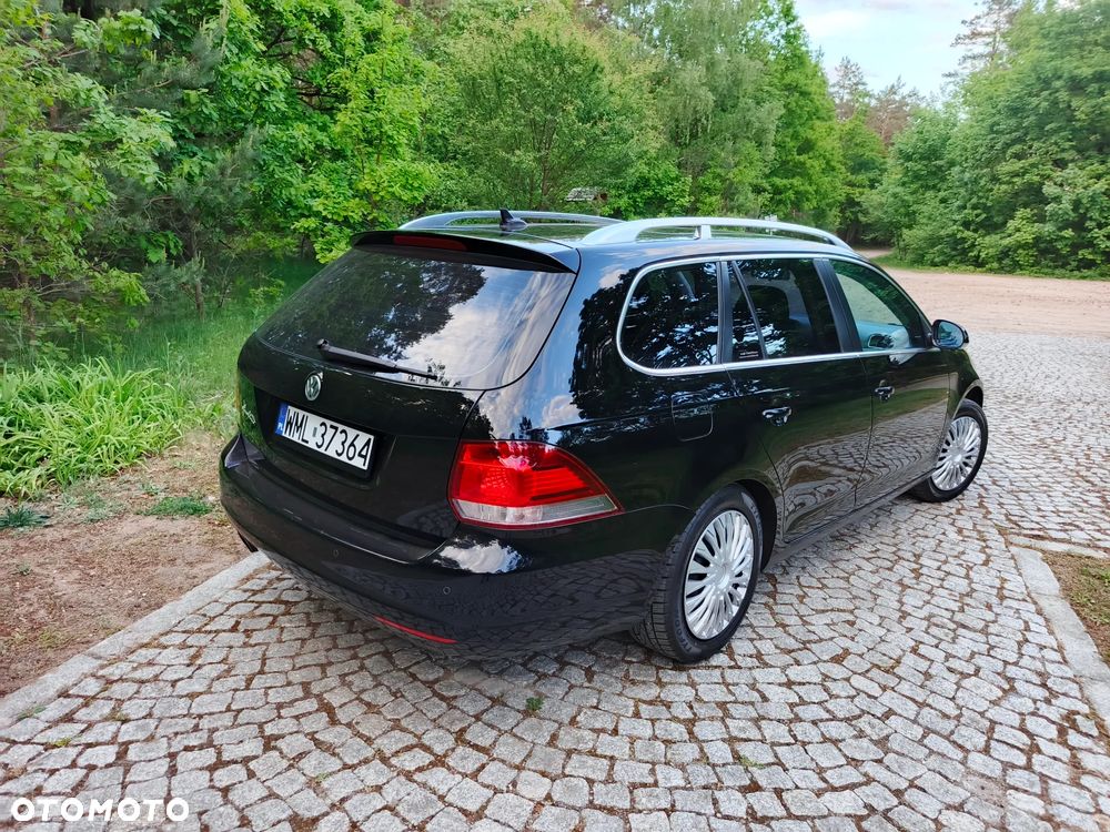 Volkswagen Golf 2.0 TDI DPF Highline - 34