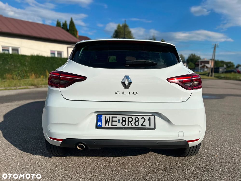 Renault Clio - 9