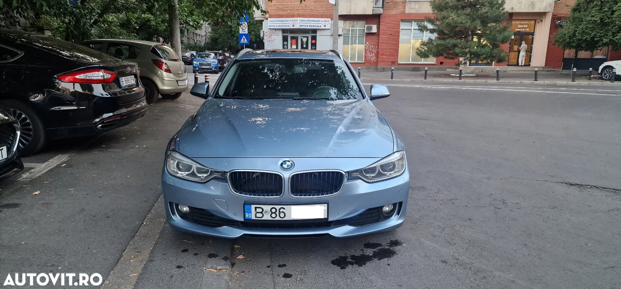 BMW Seria 3 320d - 2