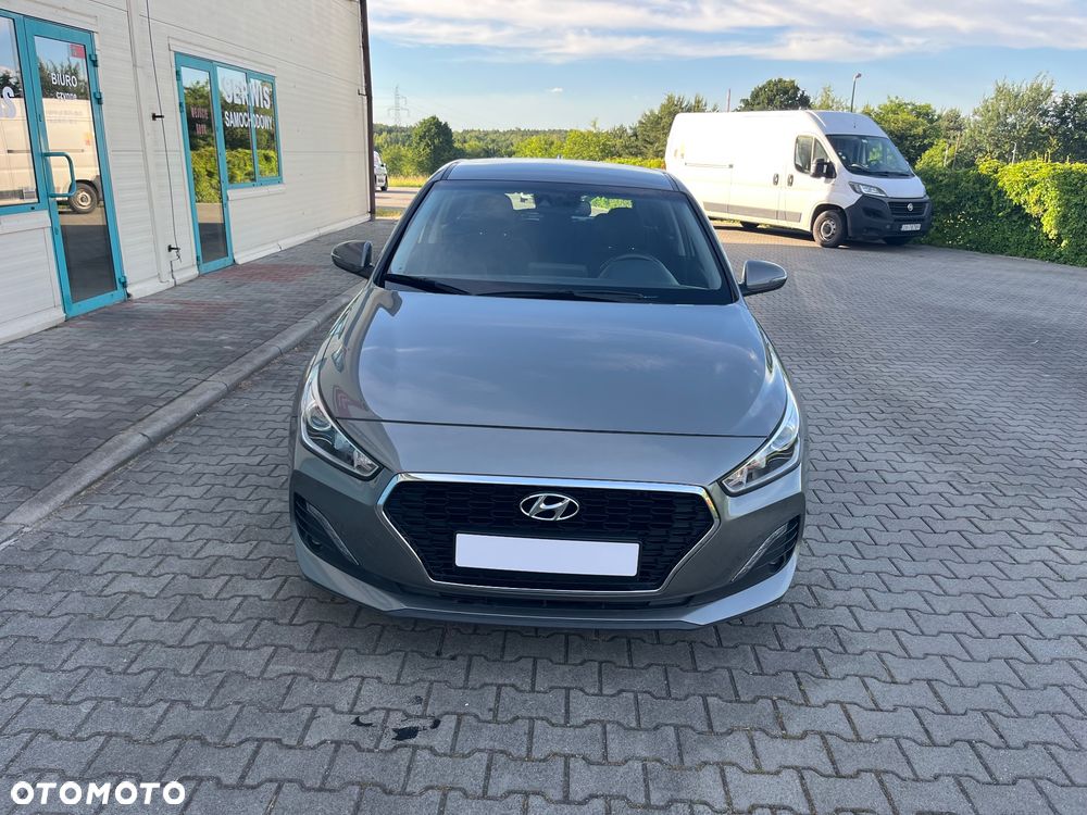 Hyundai i30 1.4 T-GDI Passion Plus - 8