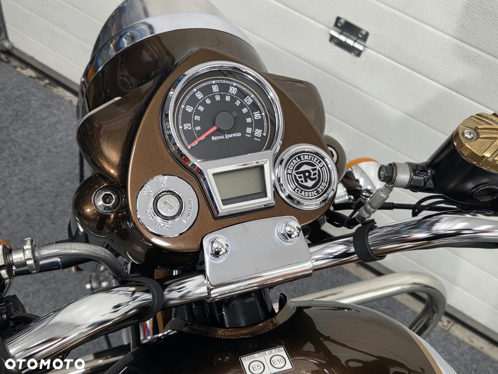 Royal Enfield Classic - 8