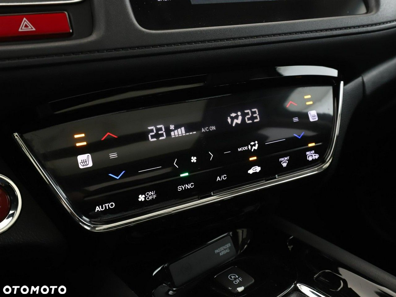 Honda HR-V 1.5 i-VTEC CVT Executive - 27