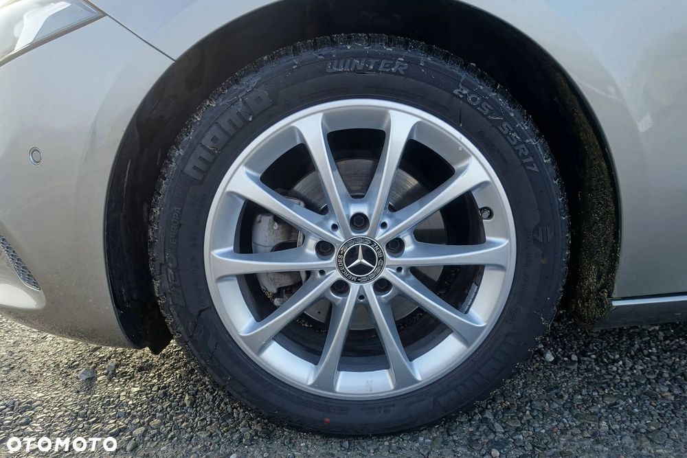 Mercedes-Benz Klasa A 180 d 7G-DCT Progressive - 34