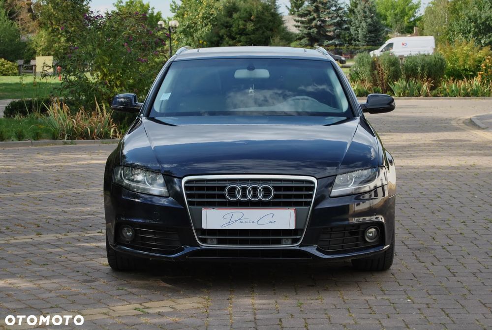 Audi A4 Avant - 16
