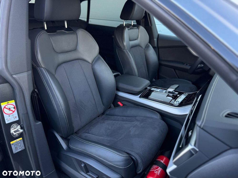 Audi Q8 - 38
